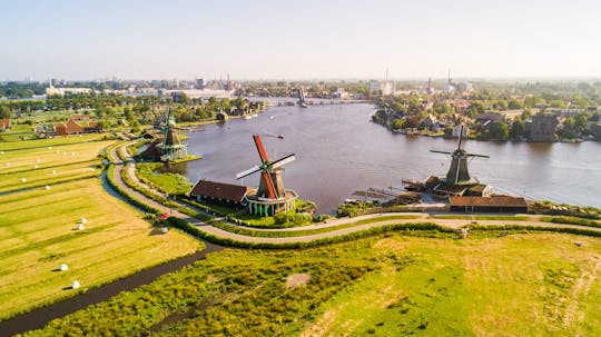 Volendam and Marken tour from Amsterdam