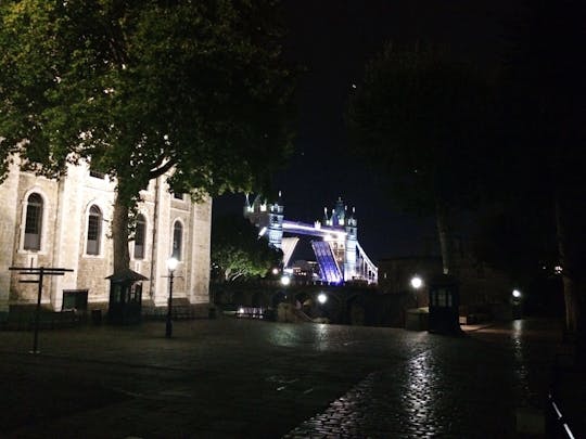 Ghastly Ghosts of Haunted London private tour