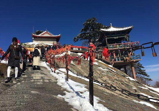 Tour privado de día completo a la montaña Huashan