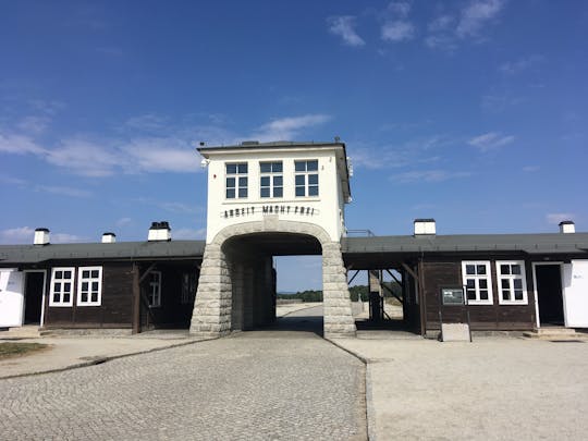 Ganztägige Tour zum Erbe des Zweiten Weltkriegs ab Breslau