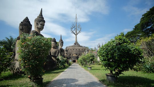 Vientiane half-day tour to Buddha Park with lunch Included