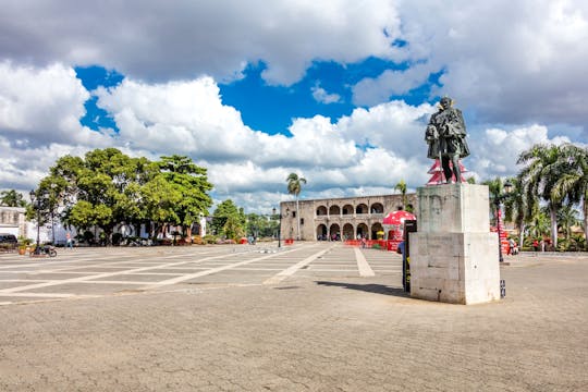 Byrundtur i Santo Domingo med lokalguide og dominikansk lunsj