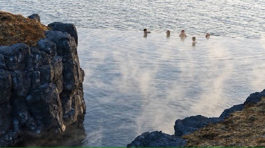 Sky Lagoon z transferem w obie strony w Reykjaviku