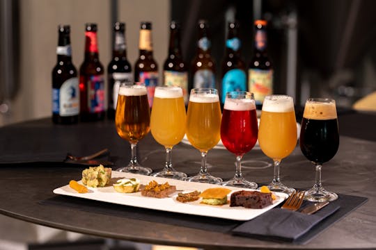 Ftelos brewery private beer tasting experience in Santorini