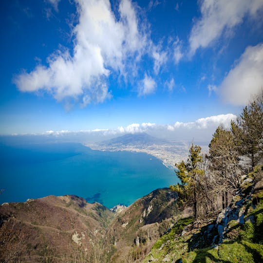 Sorrento, Positano and Amalfi shared tour from Naples with light lunch