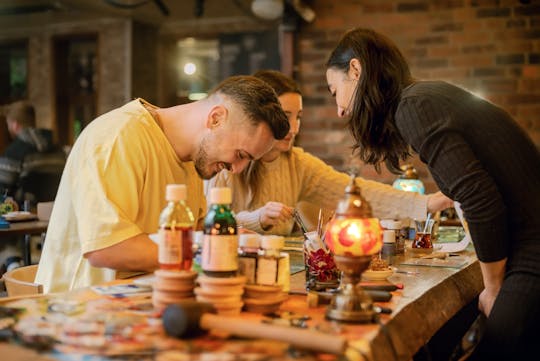 Traditional Stained Glass Painting Workshop in Istanbul