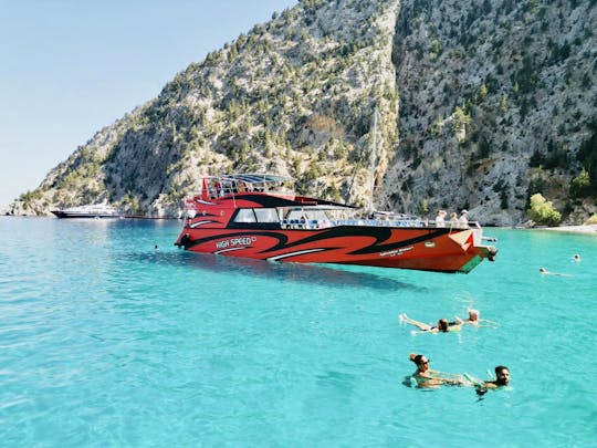 Hochgeschwindigkeits-Bootsfahrt zur Insel Symi und zur St. George's Bay