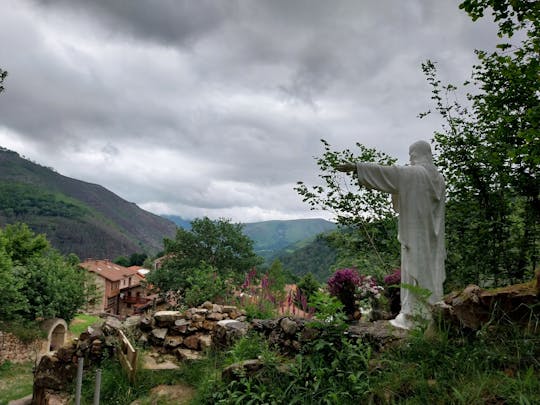 Pilgrimage day to the Monastery of Santo Toribio de Liébana from Santander