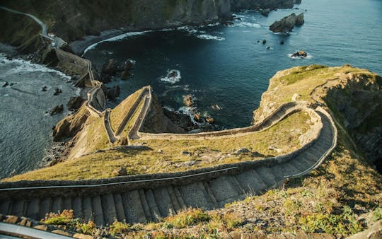 Day trip to San Juan de Gaztelugatxe and Bilbao from Santander